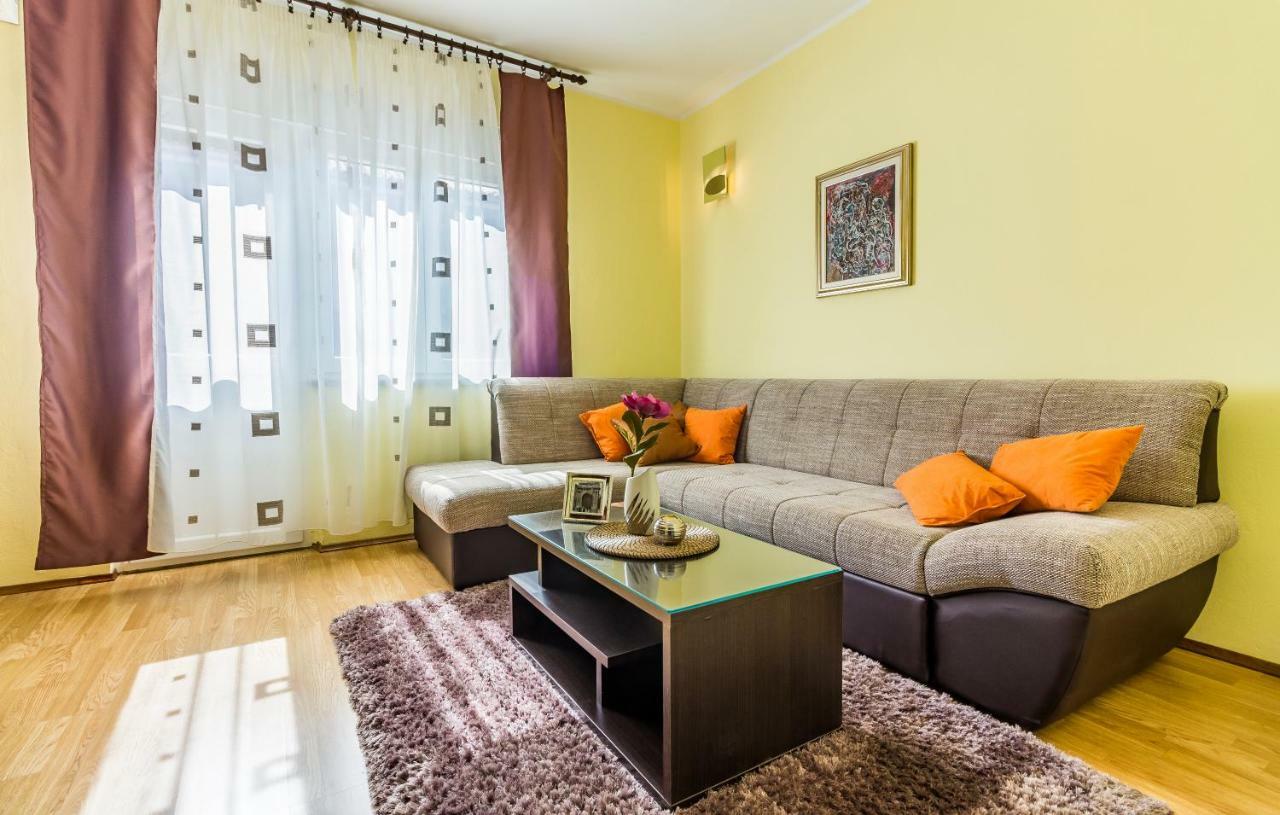 Pula Apartment