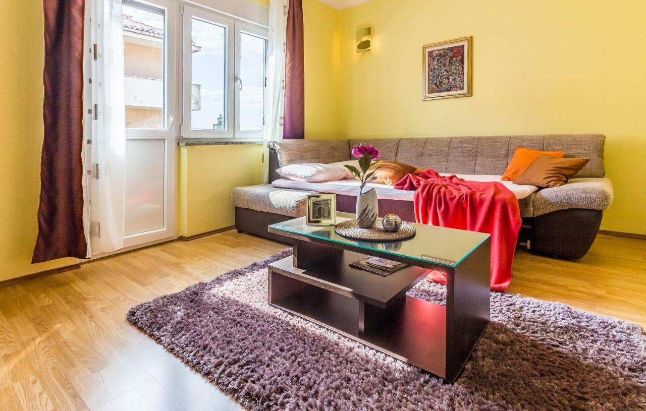 Pula Apartment * Pula