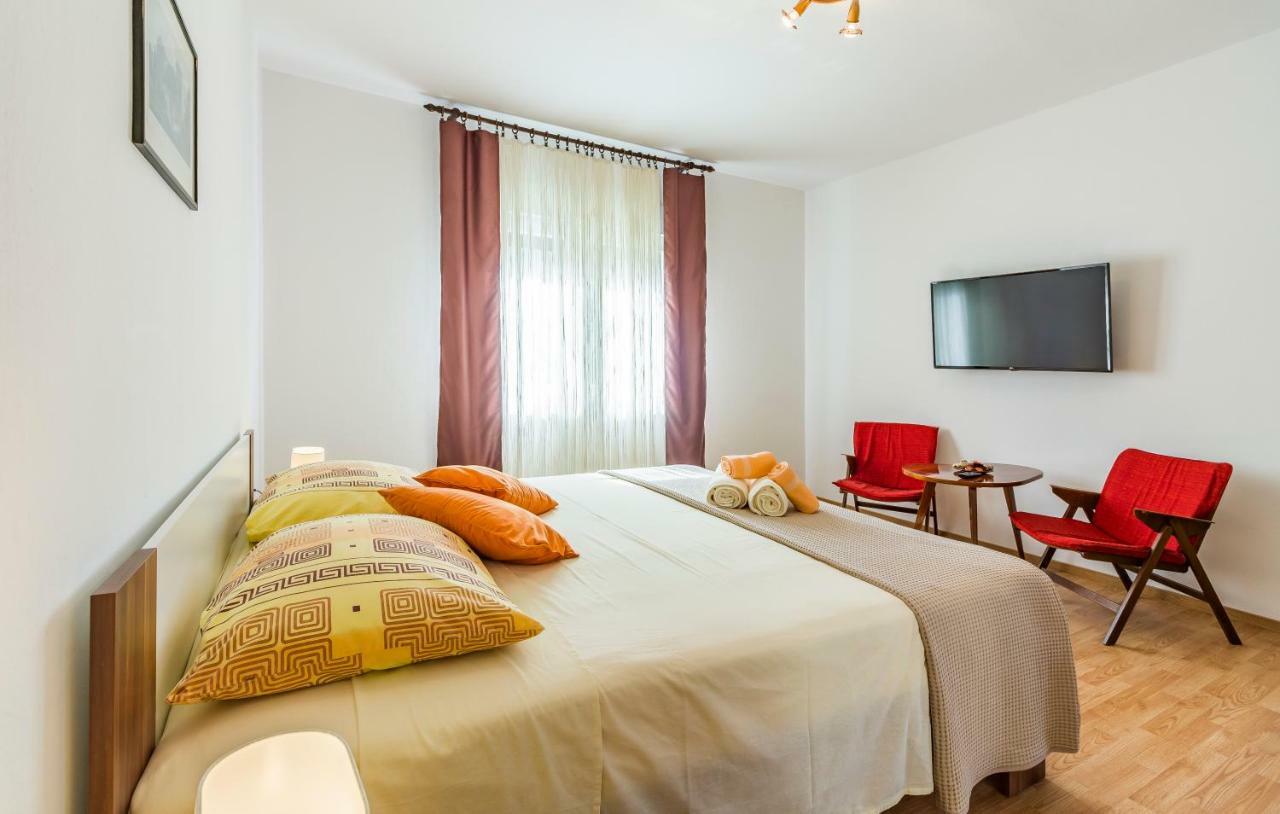 Pula Apartment * Pula